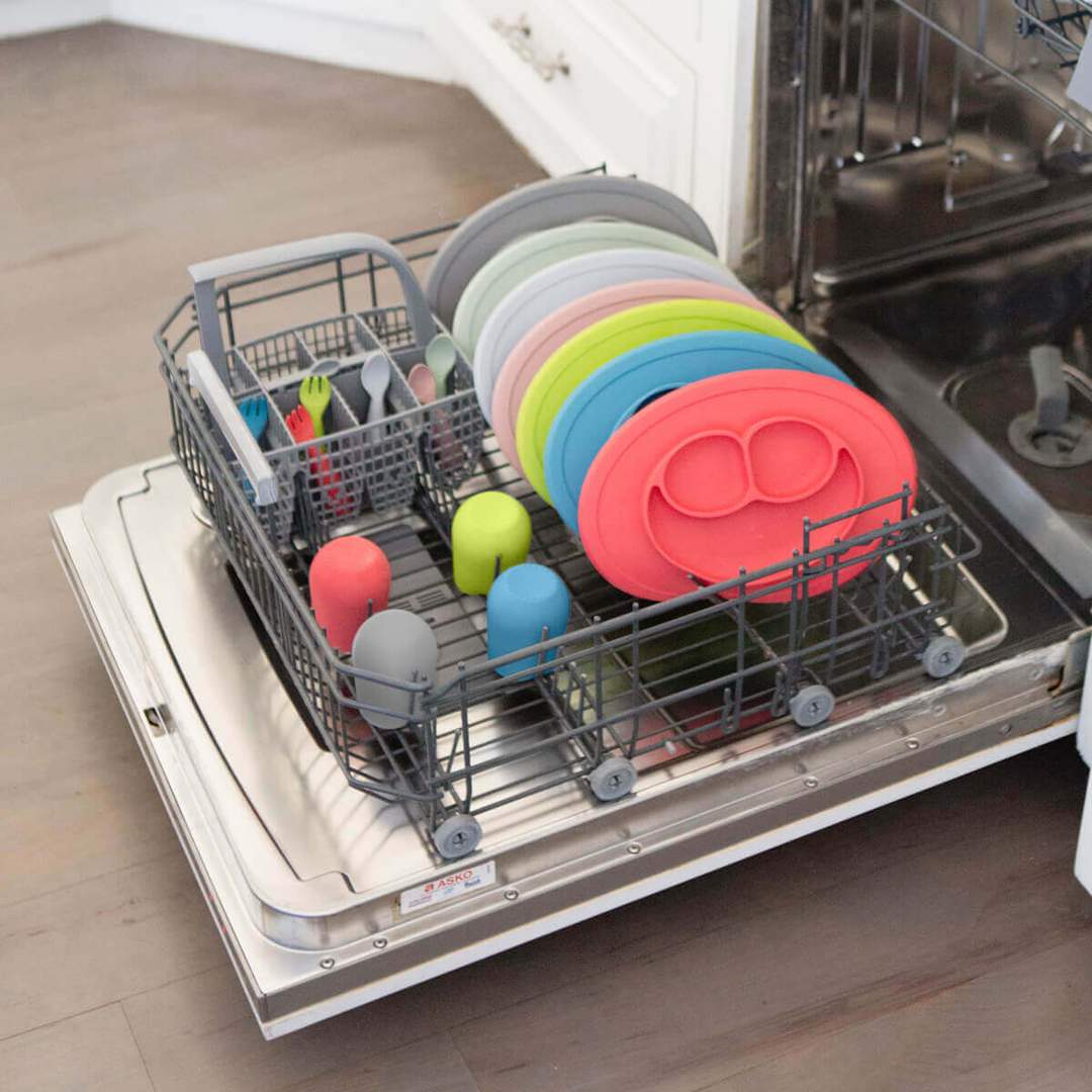 EZPZ - Plato De Silicona Tenedor + Cuchara Mini Feeding Set Malva - Imagen 4