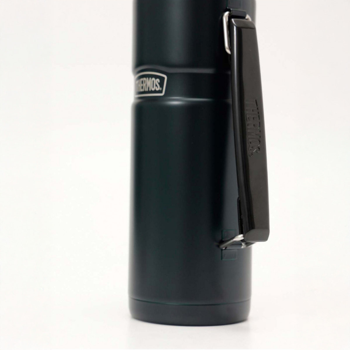 THERMOS - THERMOS STAINLESS KING TAPON VERTEDOR 1200ML AZUL NOCHE np - Imagen 5